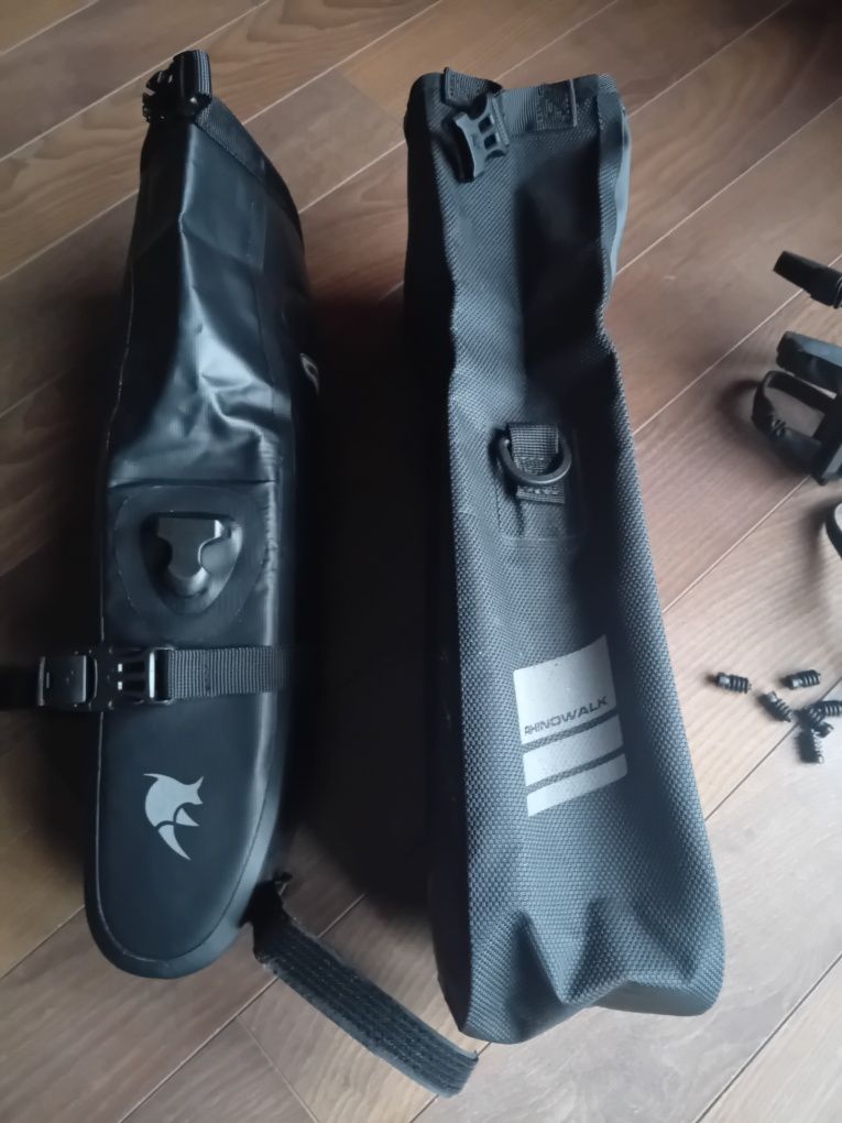 Rhinowalk RK404 4L si Rhinowalk sa 2.5L