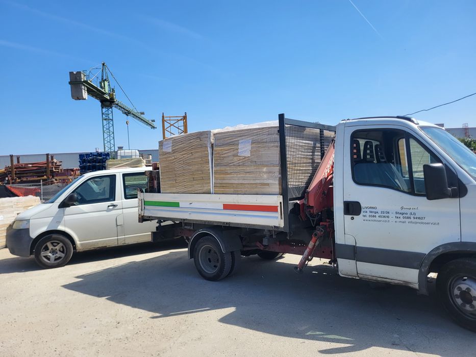 Transport marfa cu macara/debarasări