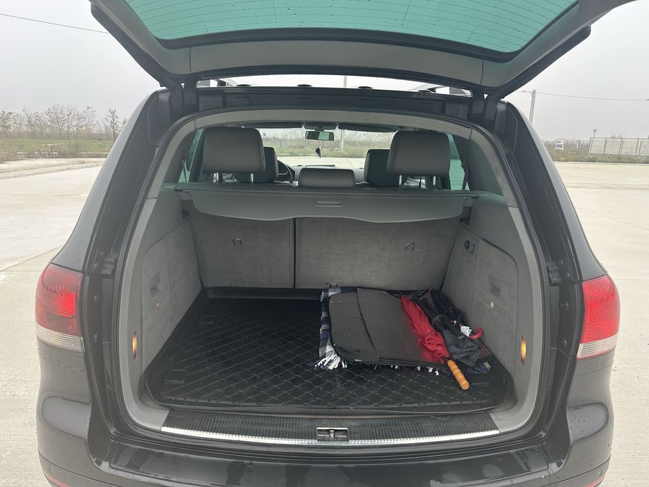 Volkswagen Touareg 7L motor 2,5, cutie automata