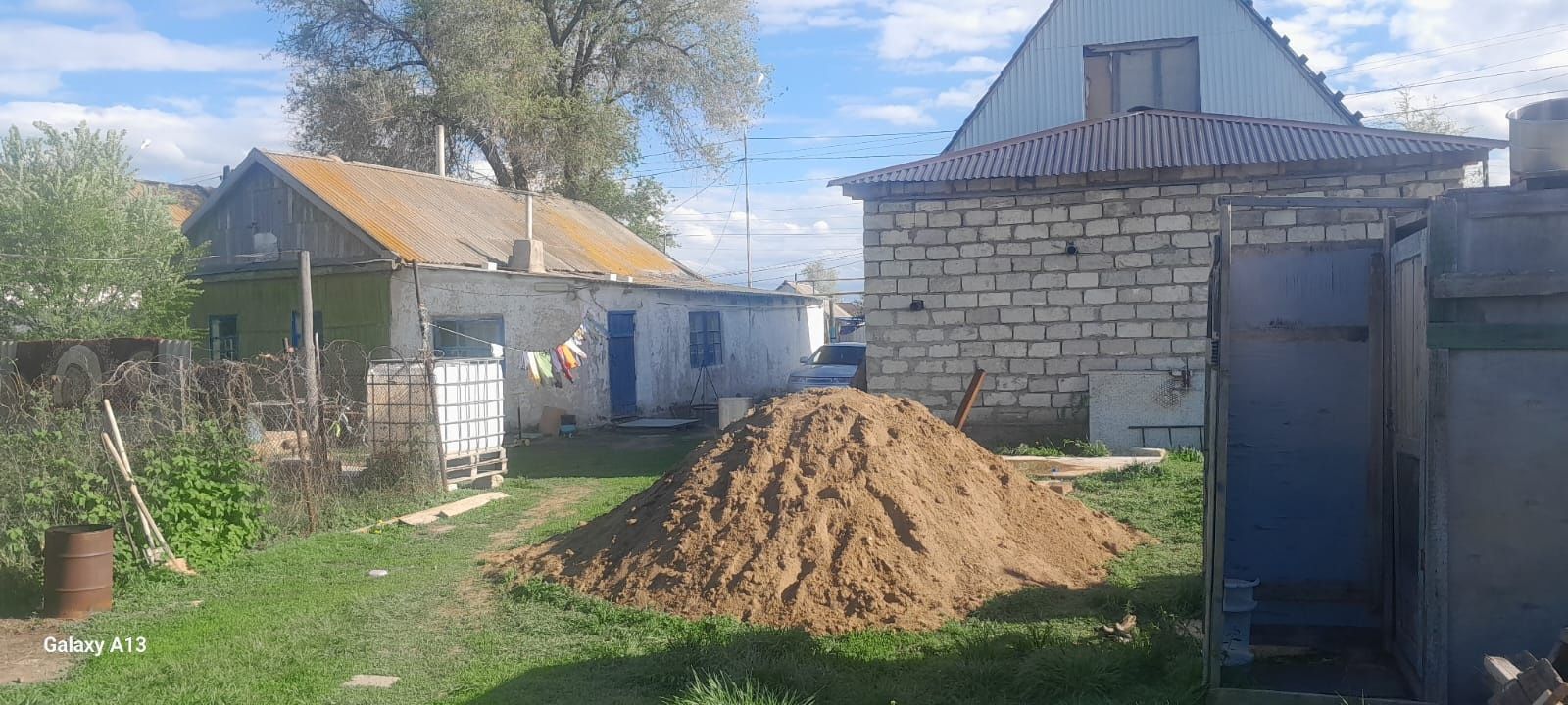 Продается дом и недостройный мансартный на улице Комсомольская