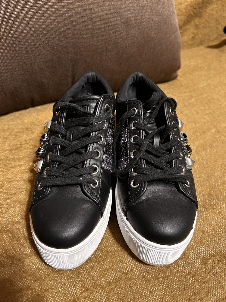 Pantofi Casual GUESS