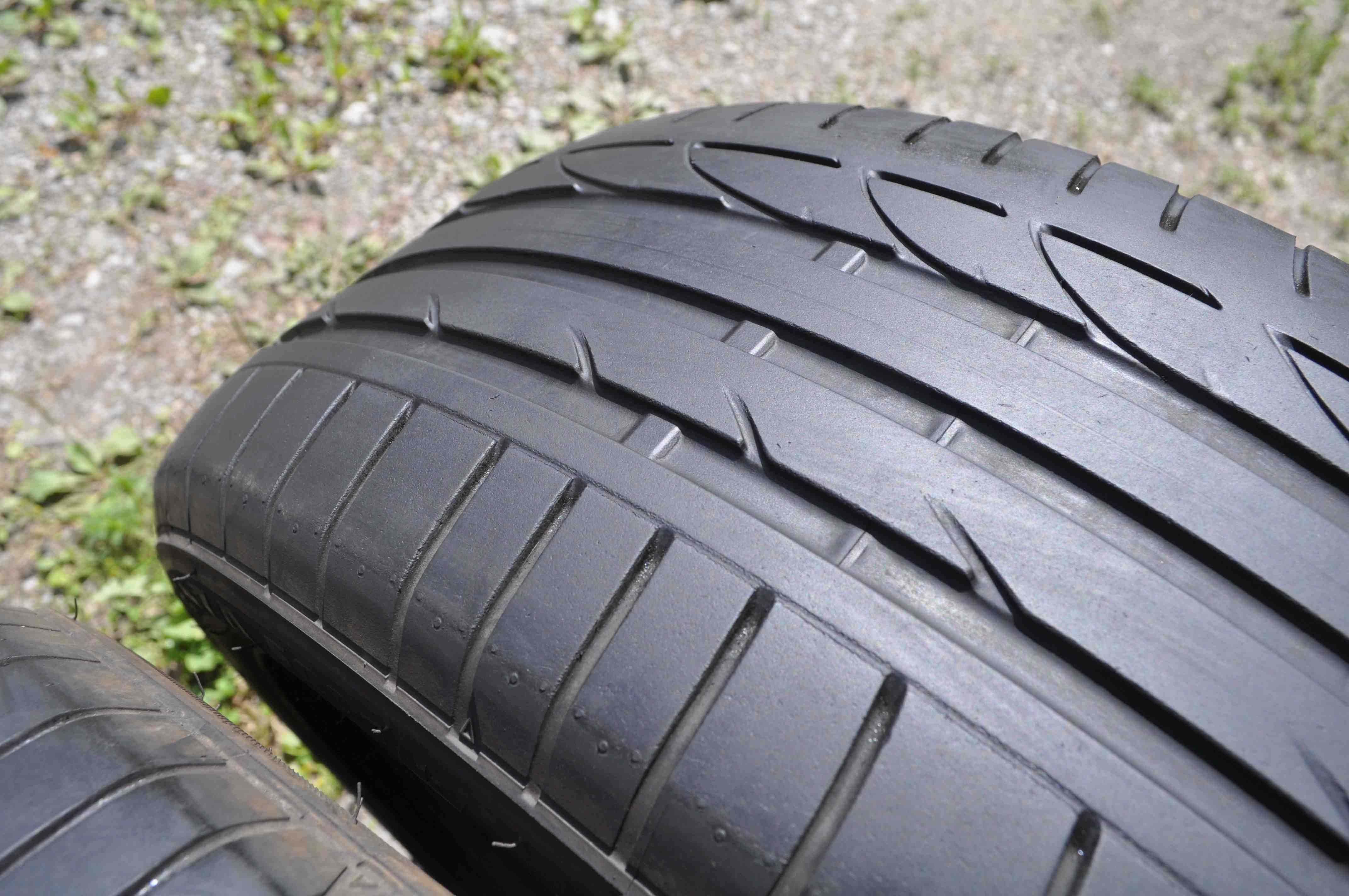 SET 2 Anvelope Vara 225/50 R17 BRIDGESTONE POTENZA S001 94W – Runflat