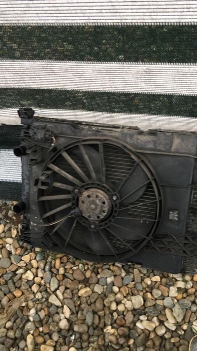 Vând electroventilator Renault Megane 1.5 diesel