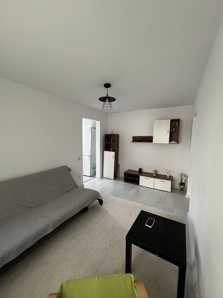 Apartament 2 camere complet renovat– 42.000 € – zona Nord, Ploiești
