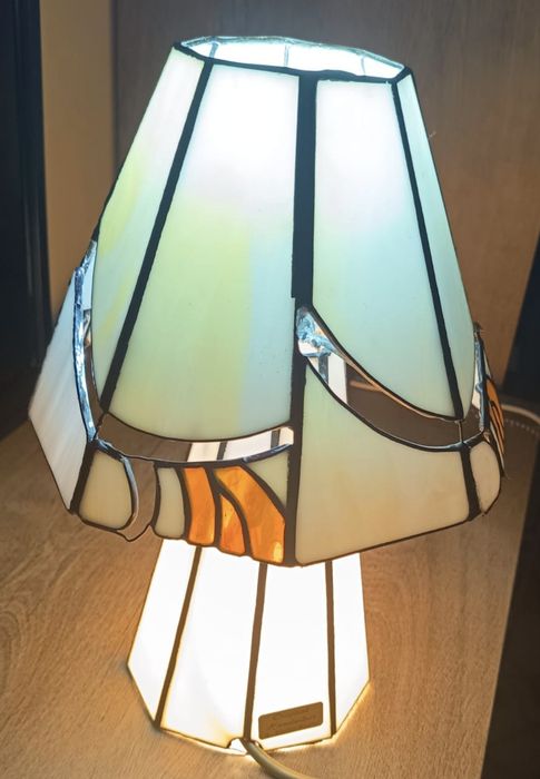 Veioza  Tiffany  lucrata manual