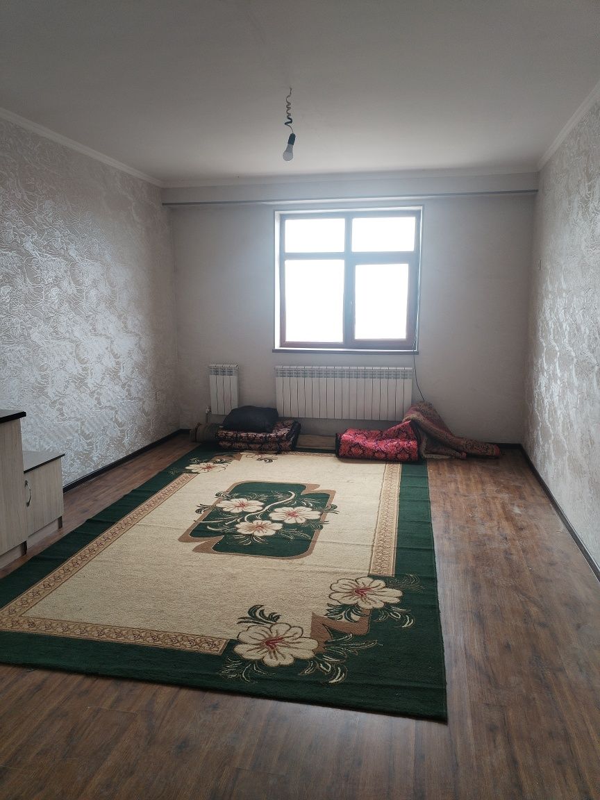 Uy sotiladi yangi 5 etajkada