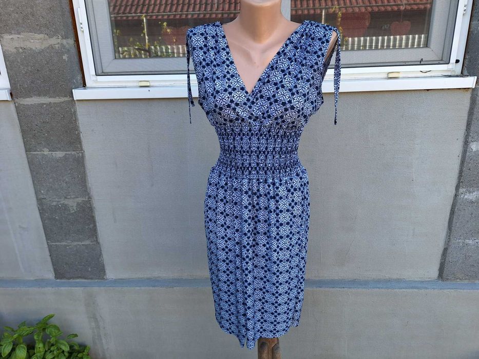 **Ella | rochie dama | bust 95 cm | mar. 42 | L