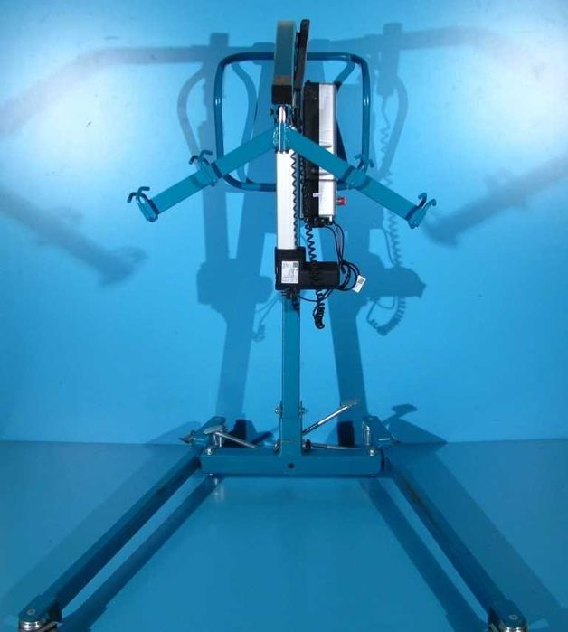 Macara pentru ridicarea si transportul pacientilor Aks Foldy