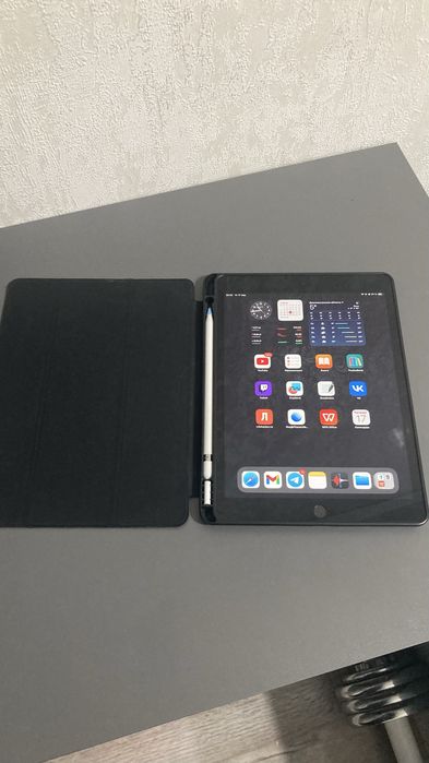 Продам ipad 9 с apple pencil