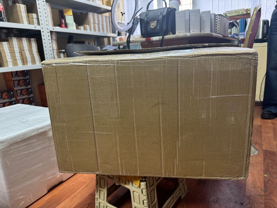 Срочно продам Картонные коробки с пенопластом внутри!!!