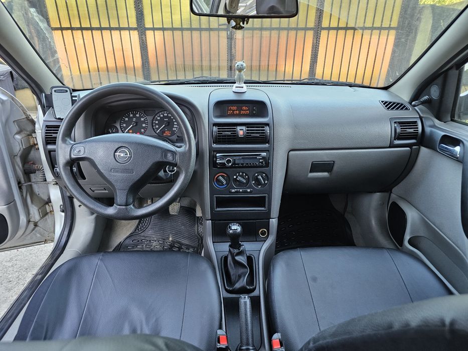 Vând Opel Astra G