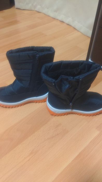 Детски зимни  апрески,ботуши за дъжд 23/24/25/26/28