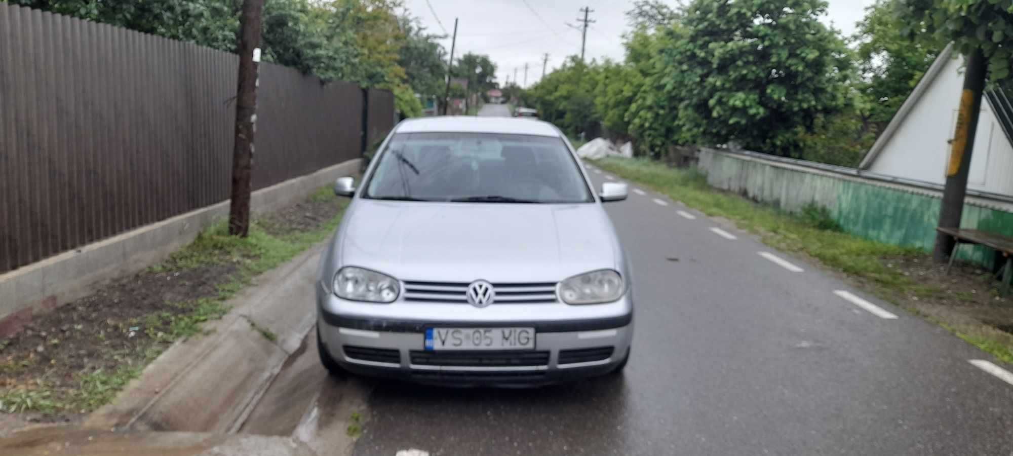 Vand golf 4 1.4 benzina an 2003