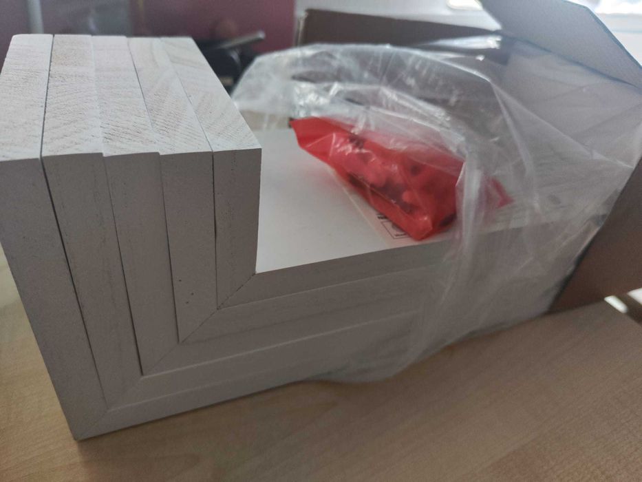 Set 5 rafturi lemn albe