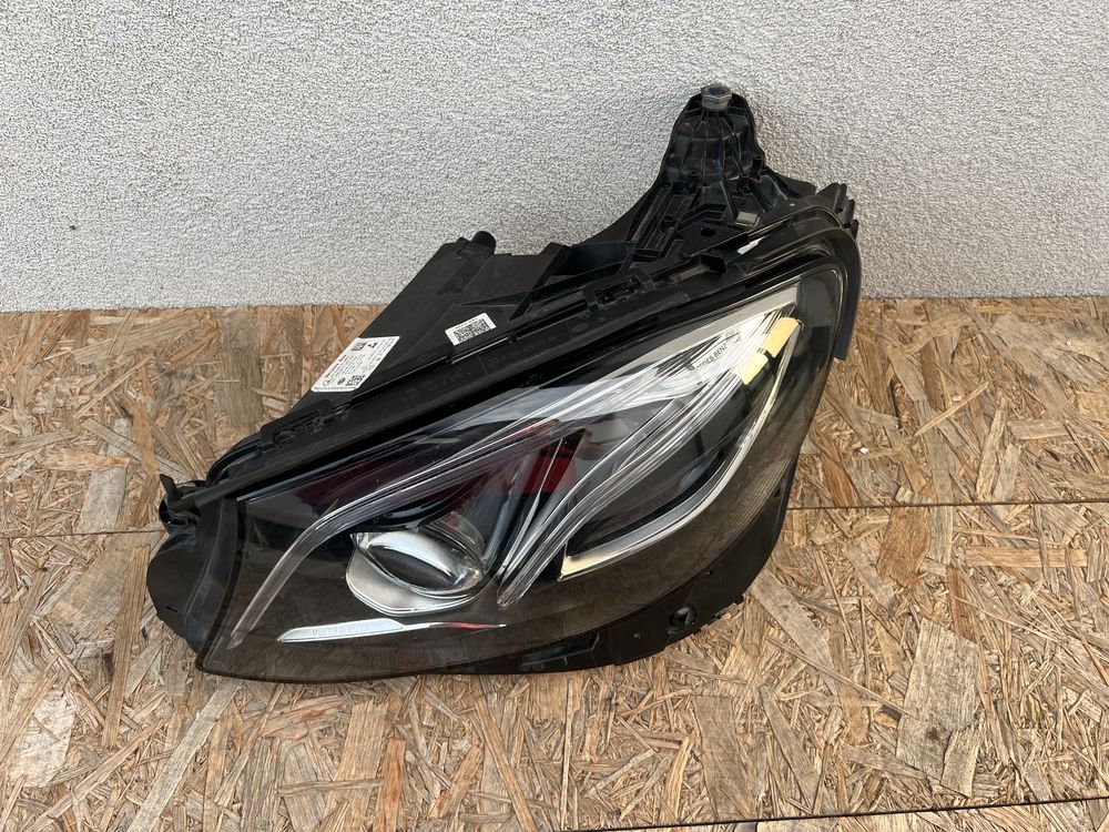 Far stanga Mercedes E Class W213 Full LED Multibeam Original Europa