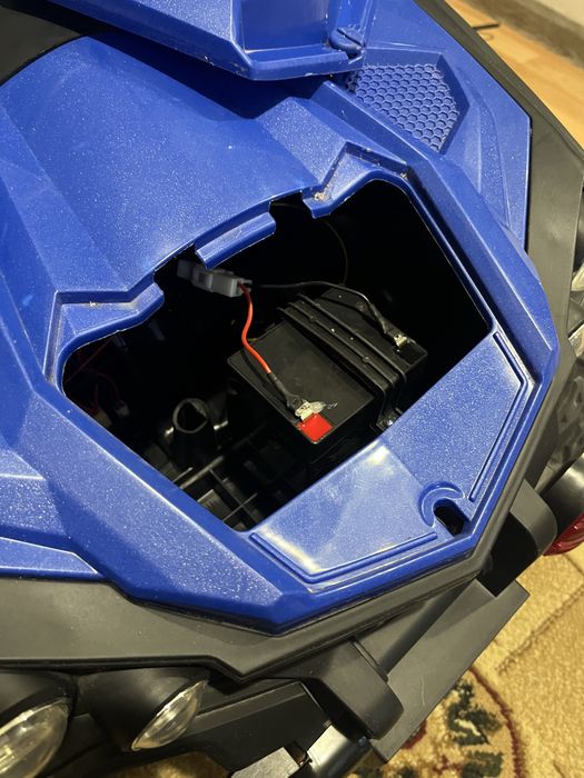 Продается электро машинка