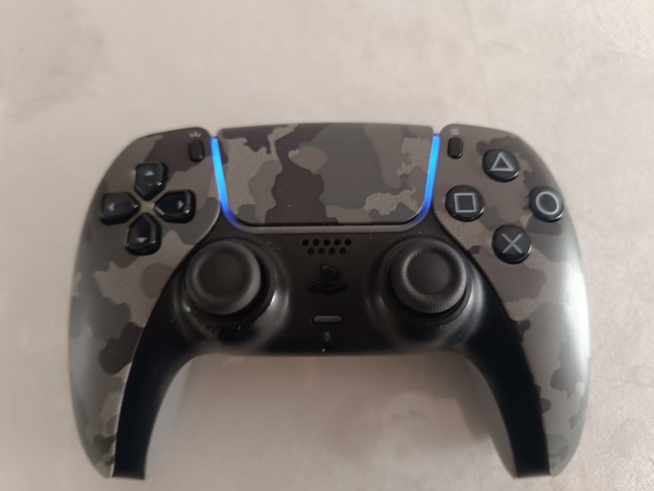 Джойстик Пс 5 в хорошем состоянии
