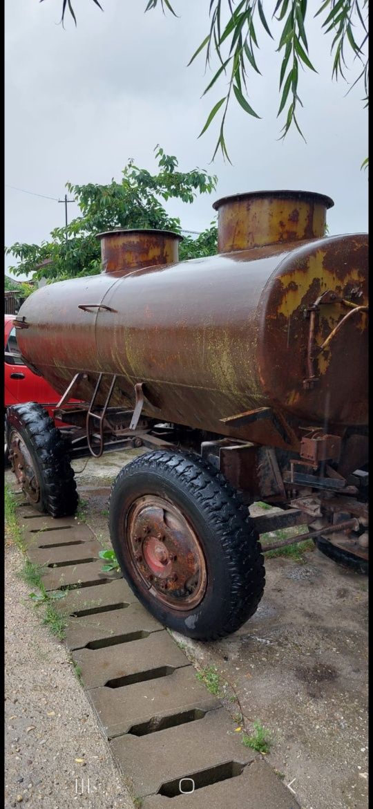 Cisterna de 4000 l folosita numai pentru apa