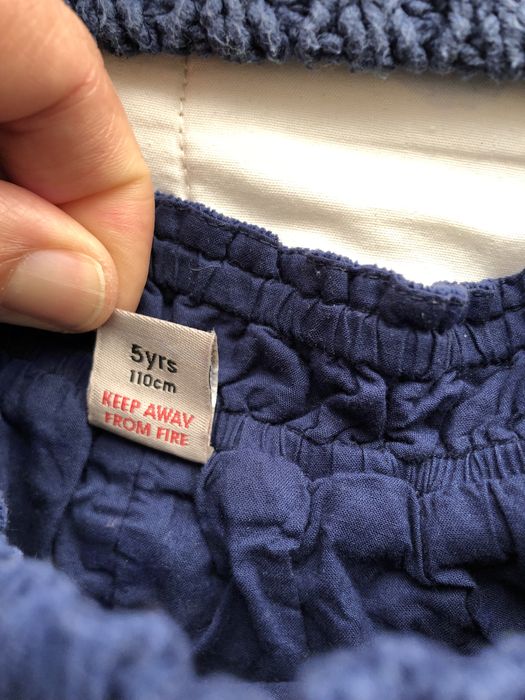 Дрехи за момиче полички и жилетки 4-5г , 104-110 см