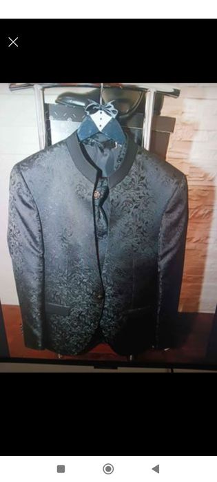 Costum ginerica/ nas
