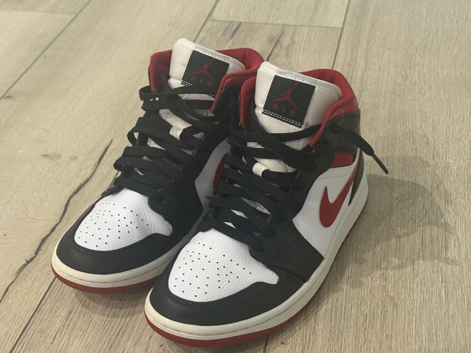 Nike Air Jordan 1