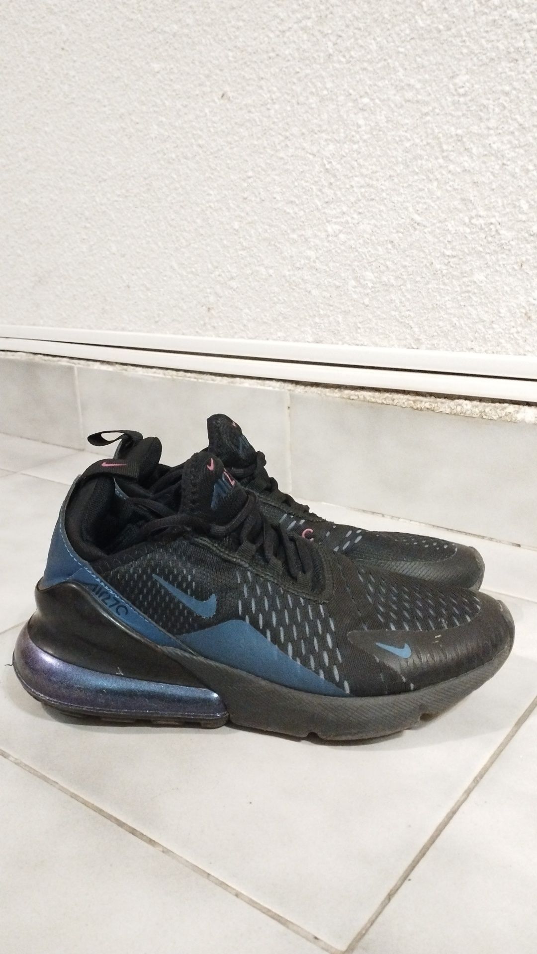 Маратонки Nike AirMax 270