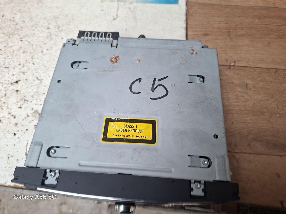 Оригиналено радио навигация  Peugeot Citroën