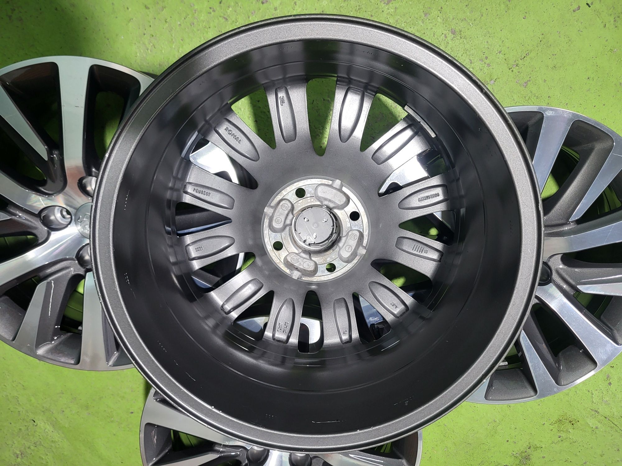17 4x108 Peugeot лети джанти 4х108 пежо