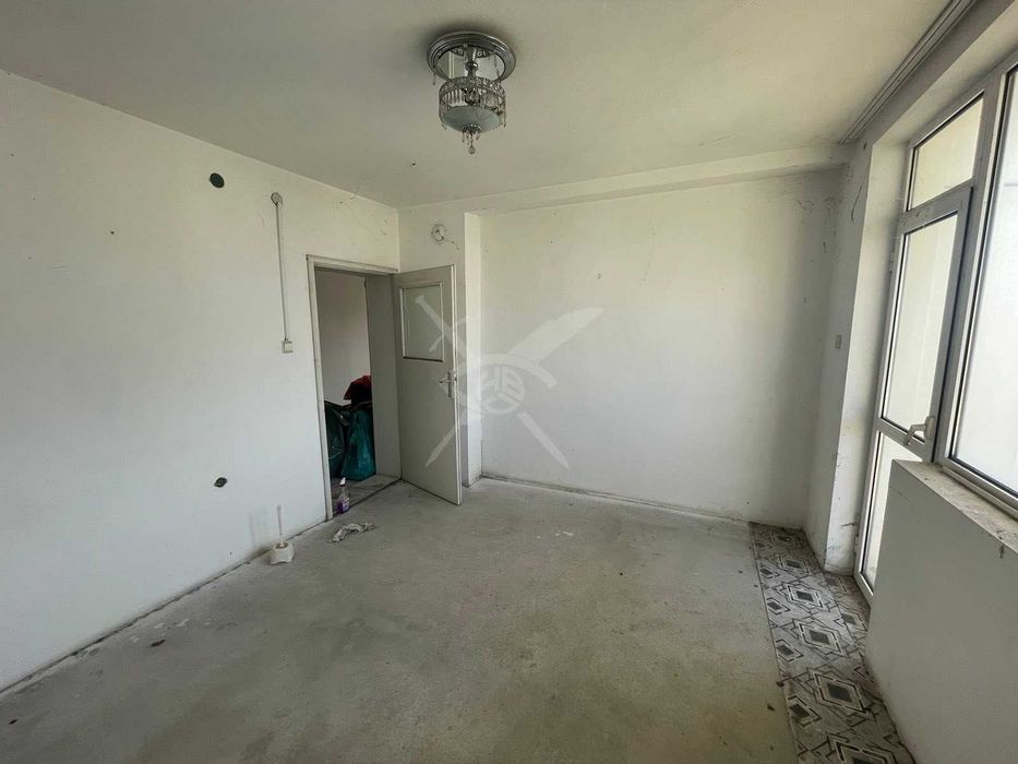 Продава се Къща в с. Тополица, Област Бургас - 360 кв.м за 712 €/кв.м - Снимка #2