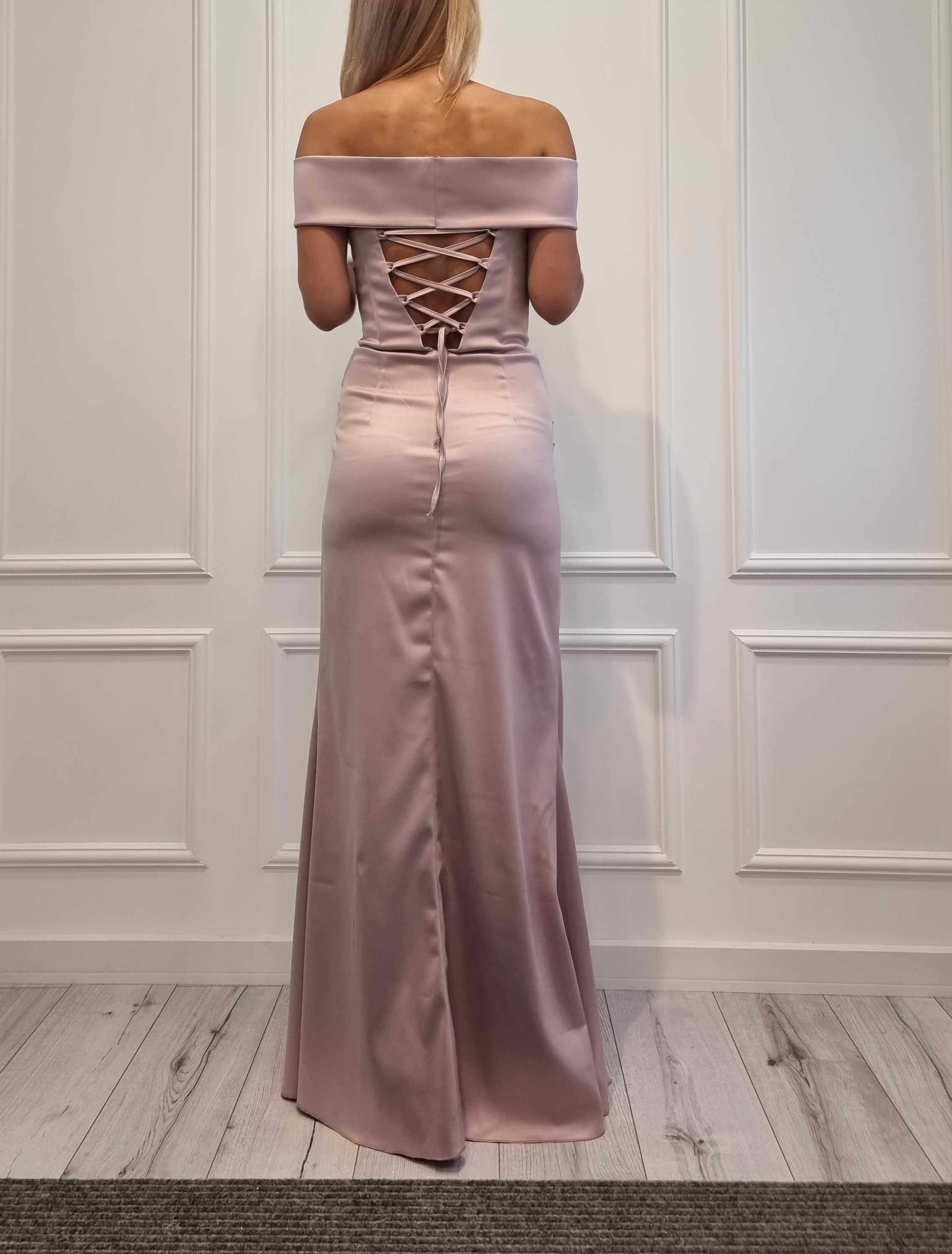 Официална лилава рокля М размер