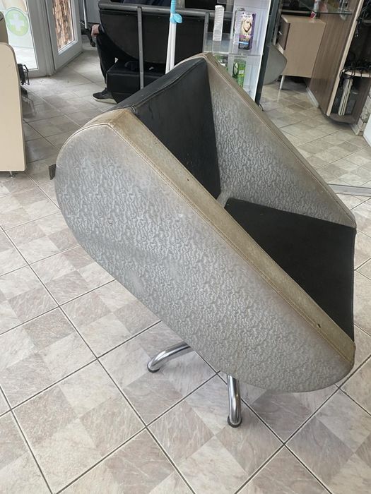 Фризьорски столове