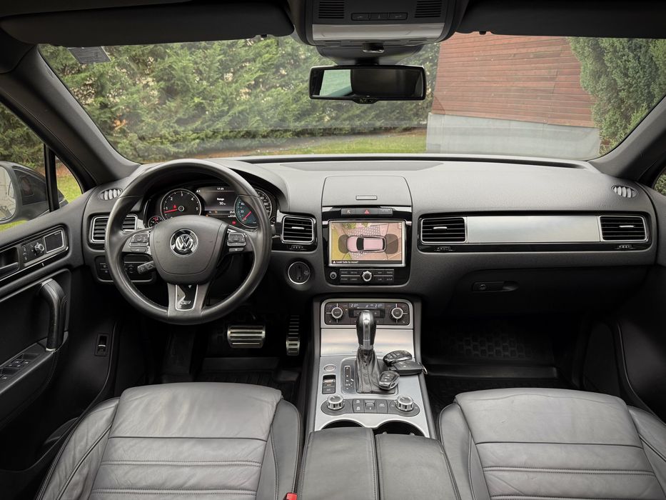 Volkswagen Touareg R-Line 2014,3.0TDI,panoramic,FULL!