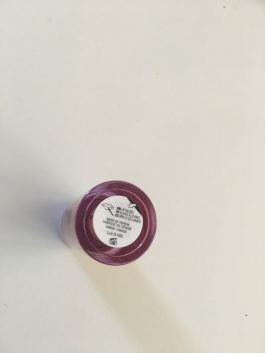 REVOLUTION X FRIENDS Гланц за устни Monica, 1бр.