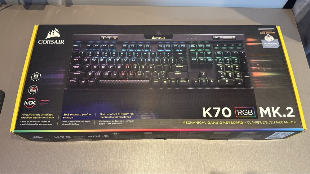 Corsair K70 MK2 механична гейминг клавиатура