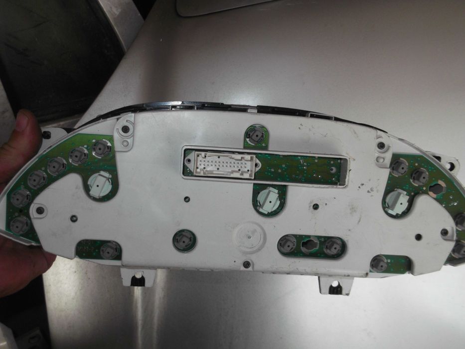 Километражно табло за Форд Фокус 1.6 16в 2000 год.