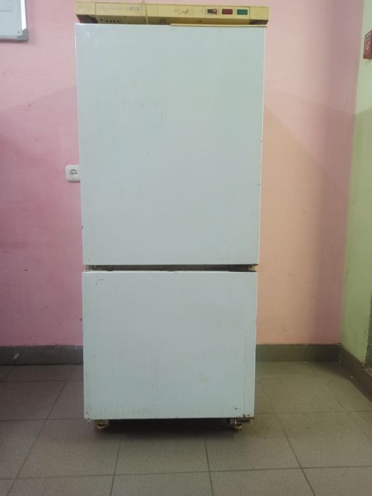 Продам холодильник.