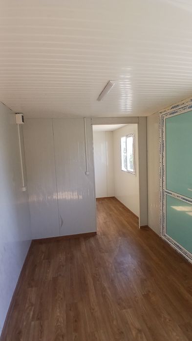 Vând container modular