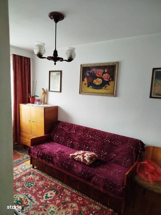 Apartament 3 camere, decomandat, Piatra Neamt