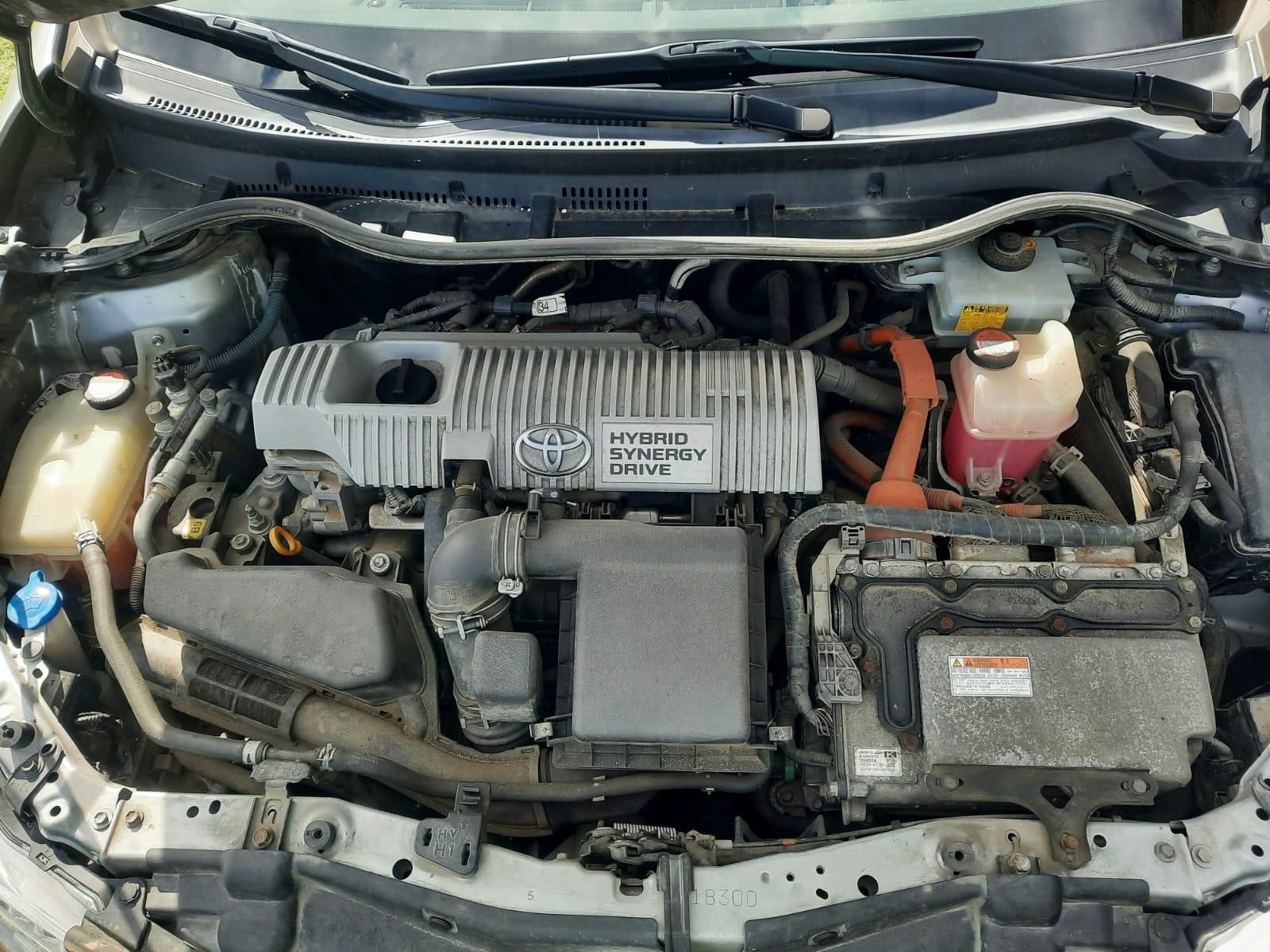 Toyota Auris 1, 8/99 коня  2015г.