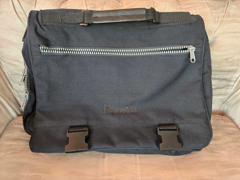 Лаптоп HP Pavilion 15 Notebook + Зарядно + чанта. Перфектен външен вид