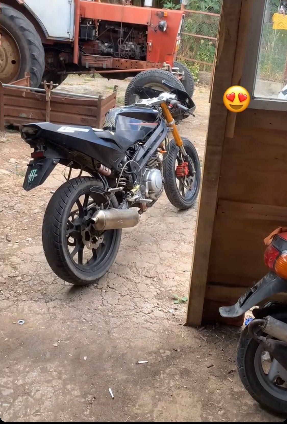 Rieju Rs2 125cc 4t На части!