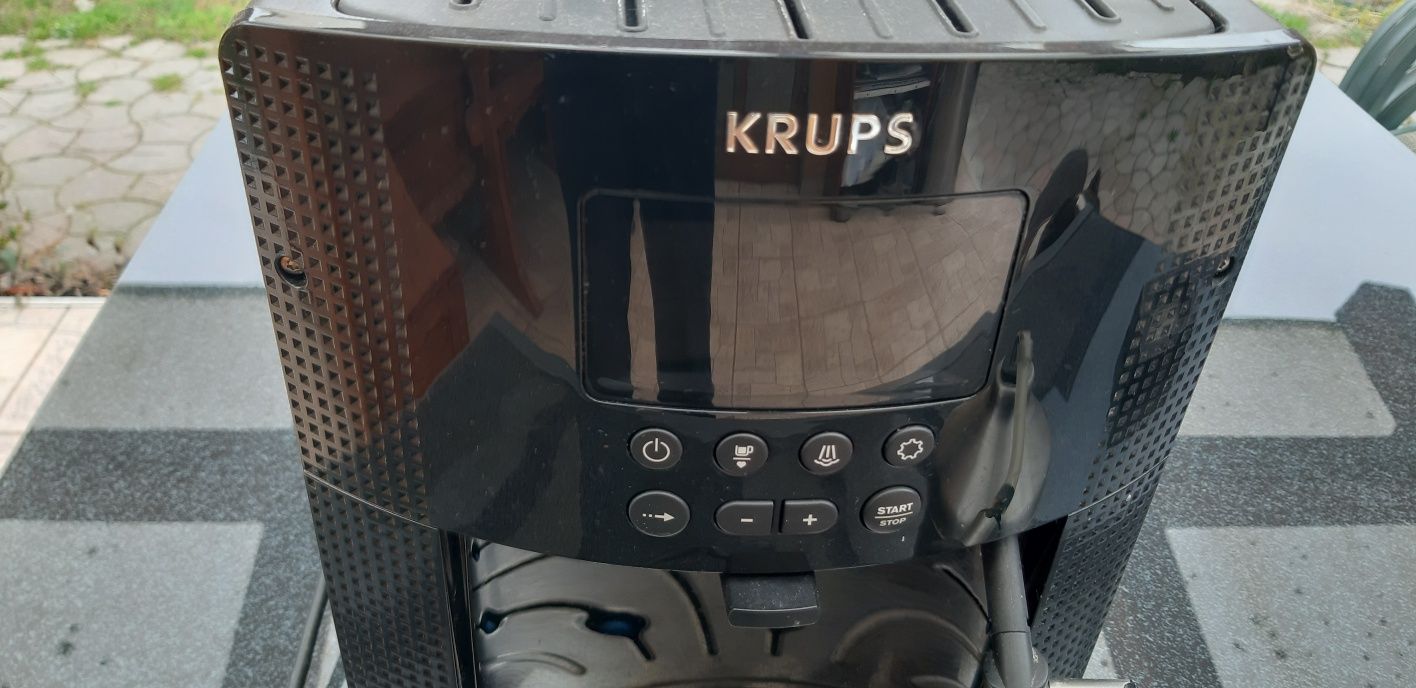Expresso Krups cafea cu capucino