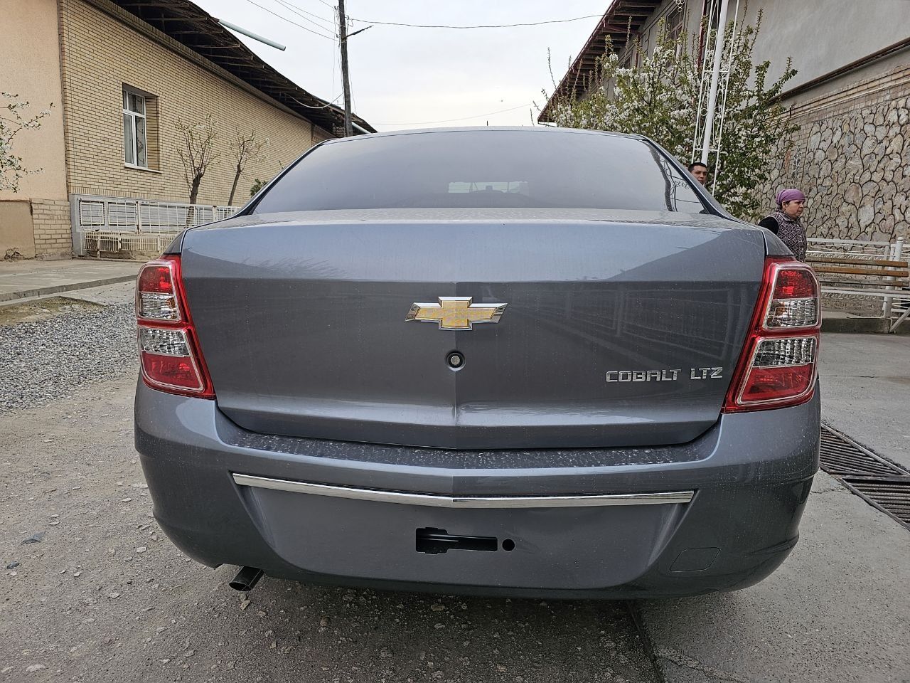 Cobalt LTZ mokriy svet