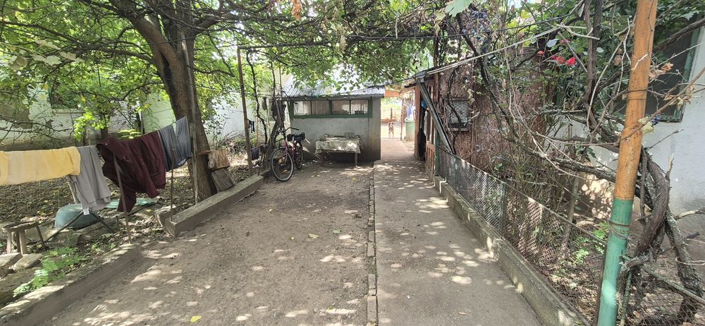 Teren intravilan cu Casa Bătranească construibil 1.600 mp – Iecea Mare