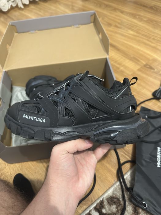 Balenciaga track marime 38