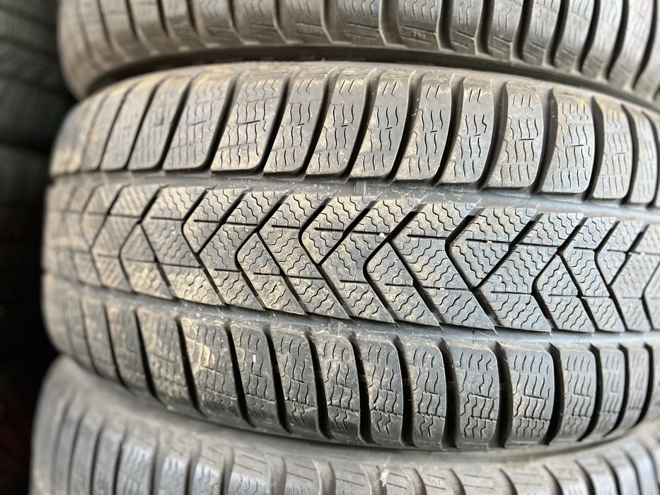 Set anvelope M+S 275/40R18 245/45R18 Pirelli!