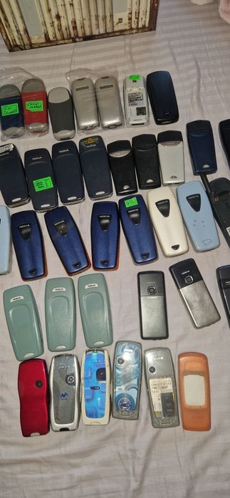 Telefoane vechi de colectie