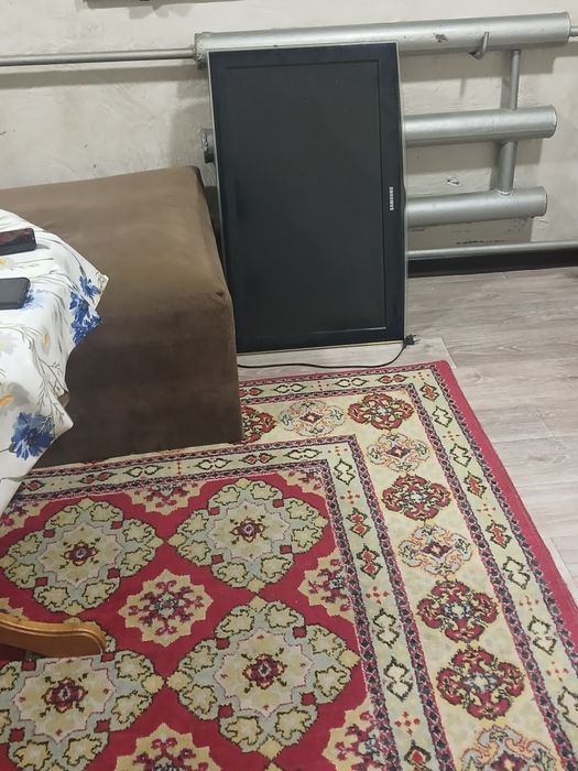 Продам телевизор самсунг