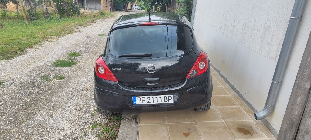 Opel corsa 1.2 111