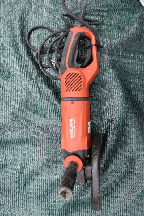 Hilti Polizor unghiular AG 230-27DB